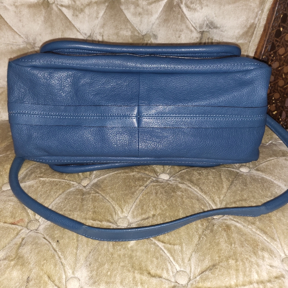(SOLD)Authentic Chloe Paraty medium satchel bag - Picture 9 of 13